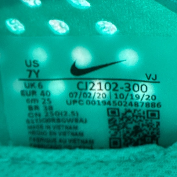 Nike Air Zoom Tempo FK (GS) Hyper Turquoise/Black Size 7Y / Womens 8.5 - Picture 8 of 8